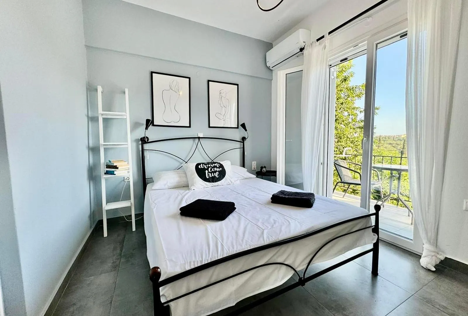 Alexander Apartment 3 Spartia