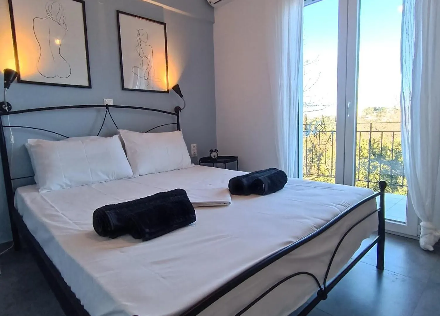 Alexander Apartment 3 스파르티아 그리스